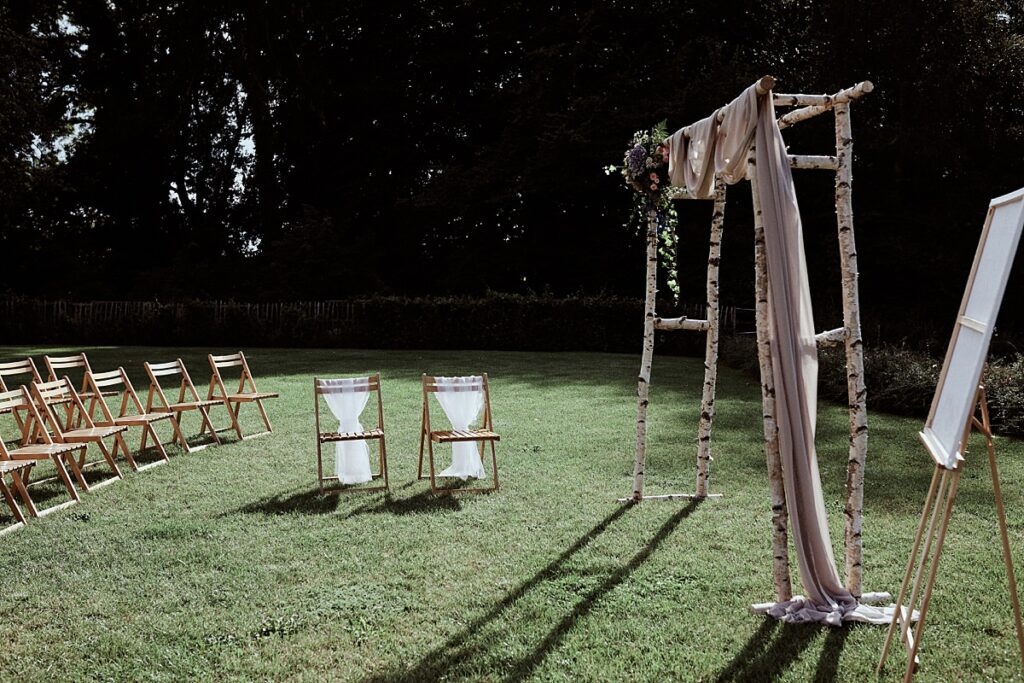 Vegetarische Hochzeit mit Hunden im Sommer Scheunenhochzeit Herford Bielefeld von Laer