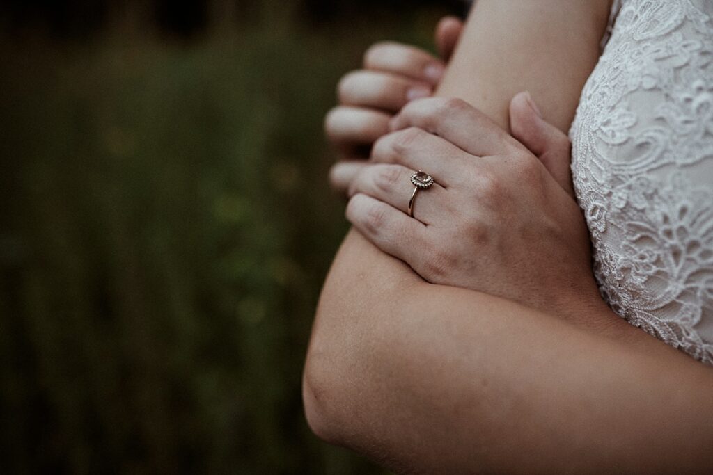 Vegetarische Hochzeit mit Hunden im Sommer Scheunenhochzeit Herford Bielefeld von Laer