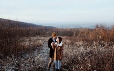 Christin & Gunnar – winterliches Verlobungsshooting im Steinbruch Minden