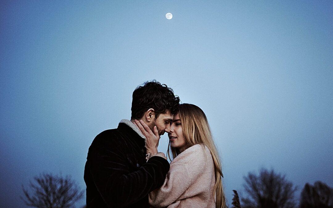 Pilar & Kadir – Sonnenuntergangs-Paarshooting in Großgoltern Barsinghausen